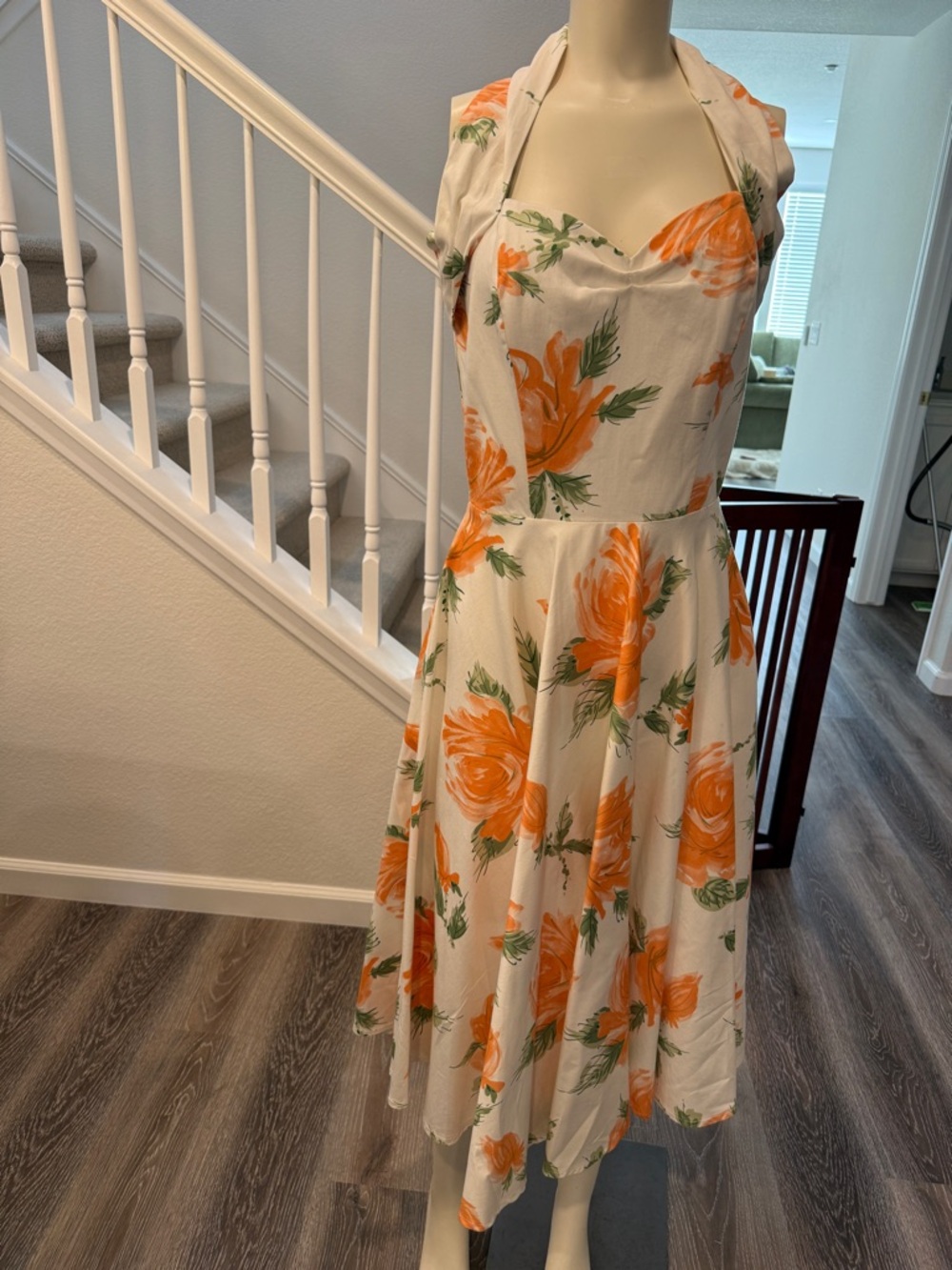 Vivien of Holloway Orange Rose 1950s Halter Dress - Picture 2 of 4